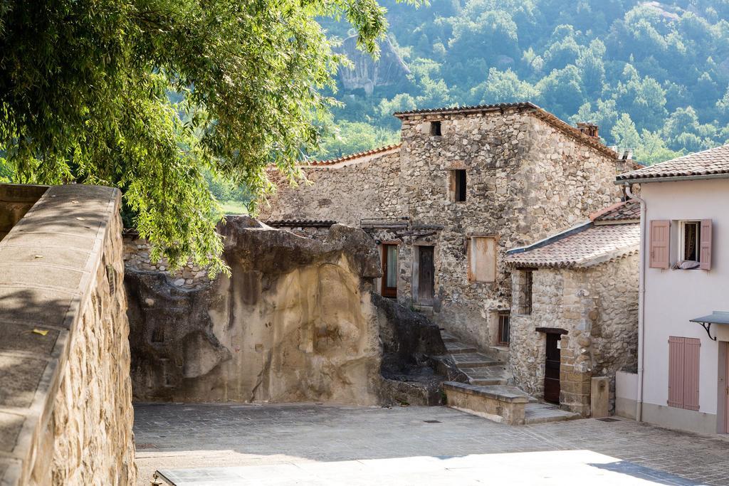 Les Callunes Anciennement Le Beausejour Annot Exterior foto