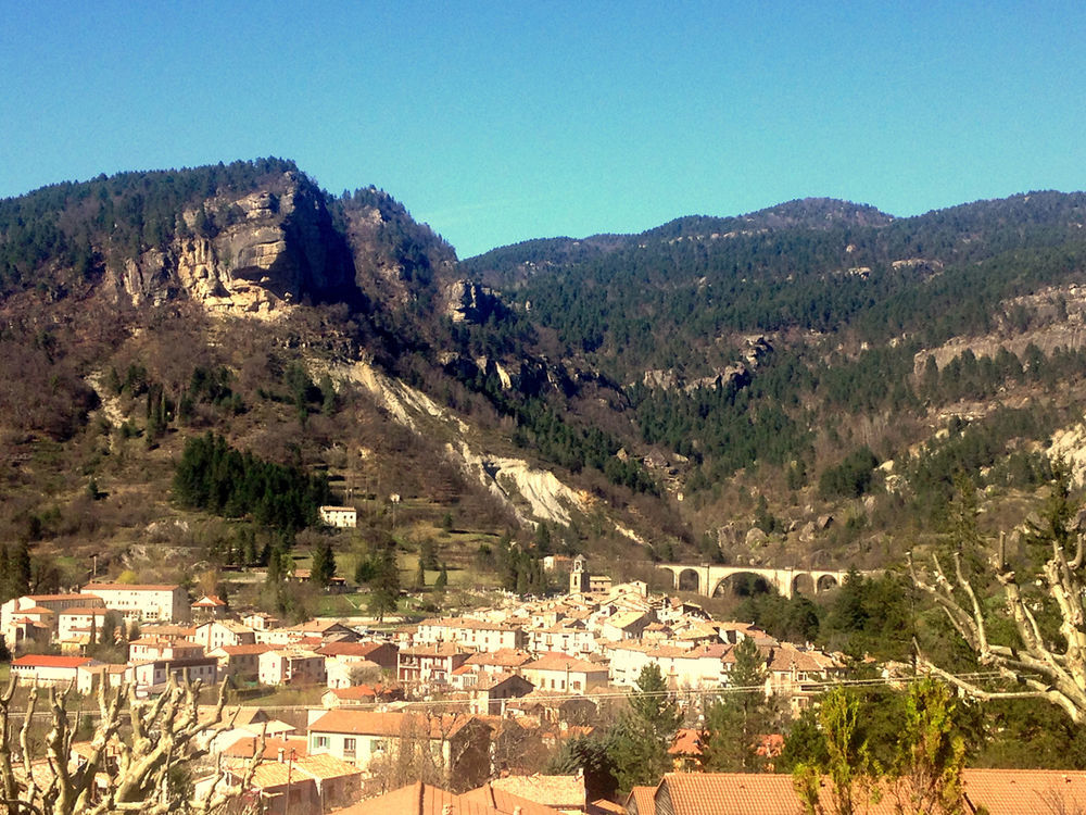 Les Callunes Anciennement Le Beausejour Annot Exterior foto